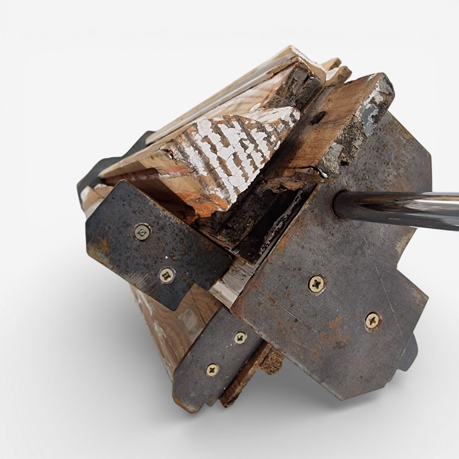 LÁMPARA ESCULTURA MADERA Y HIERRO