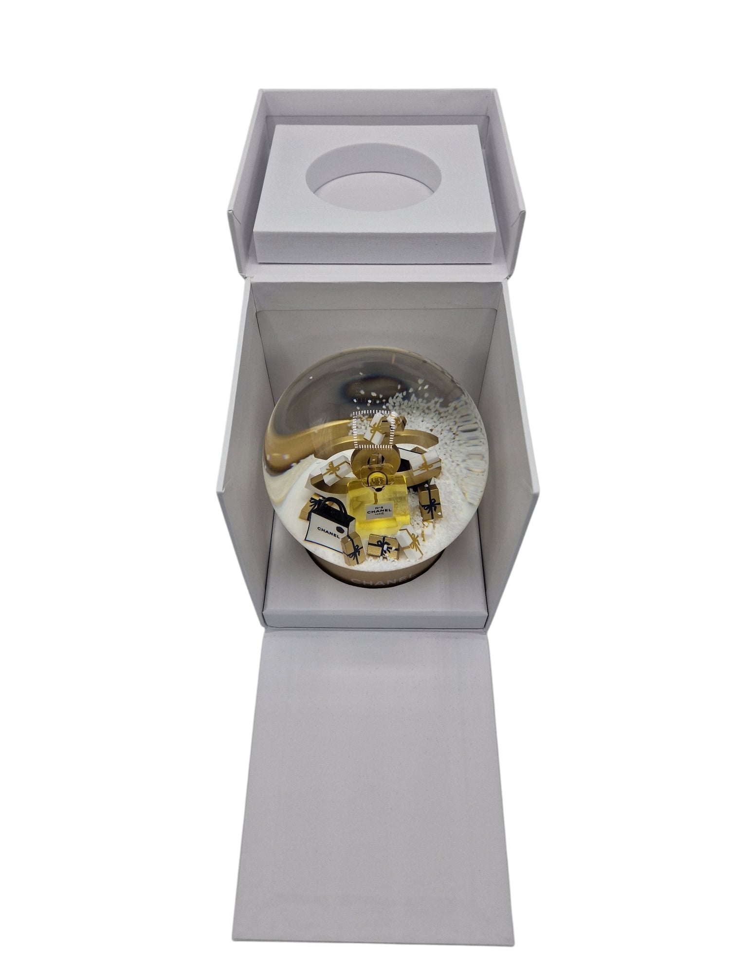 CHANEL N°5 . BOLA DE NIEVE.