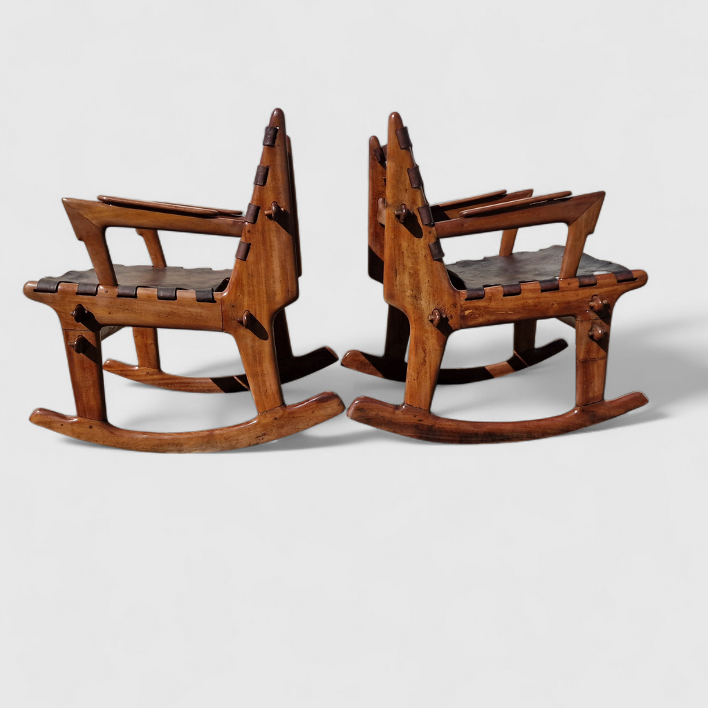 ANGEL PAZMIÑO . PAREJA DE MECEDORAS 1950